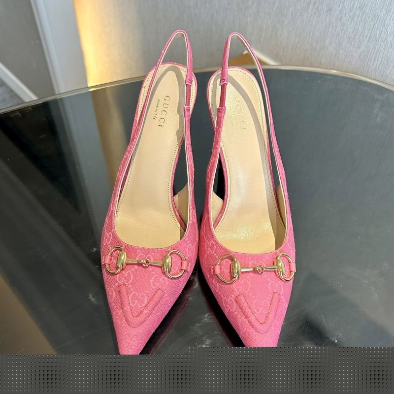 G*u*i sandals